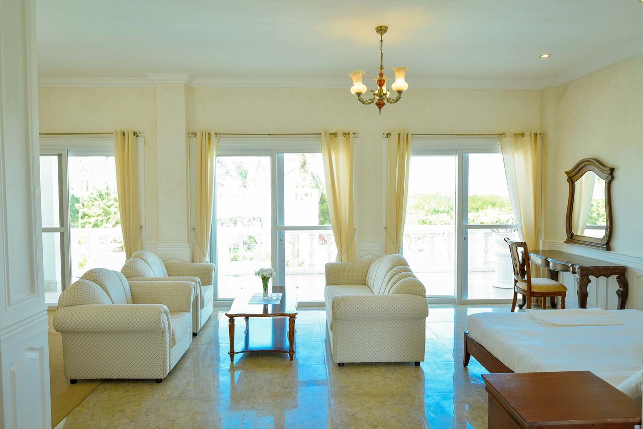 Casablanca By The Sea Hotel Olango Island Exterior foto