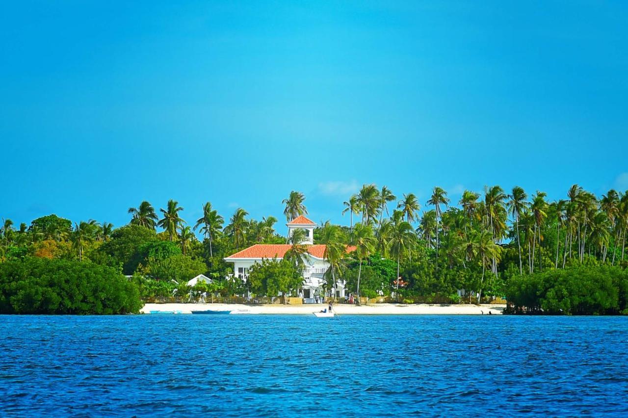 Casablanca By The Sea Hotel Olango Island Exterior foto